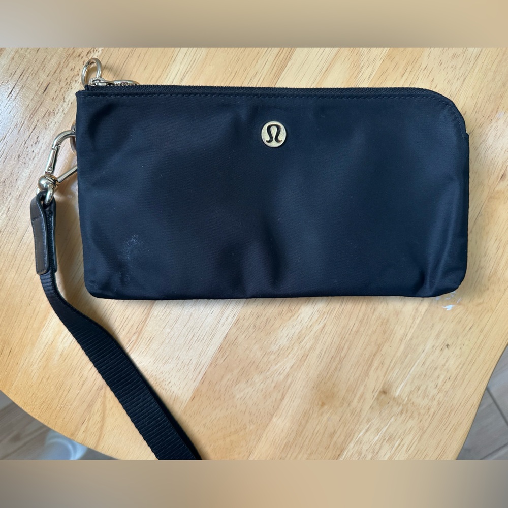 Lululemon Black/Gold Wristlet